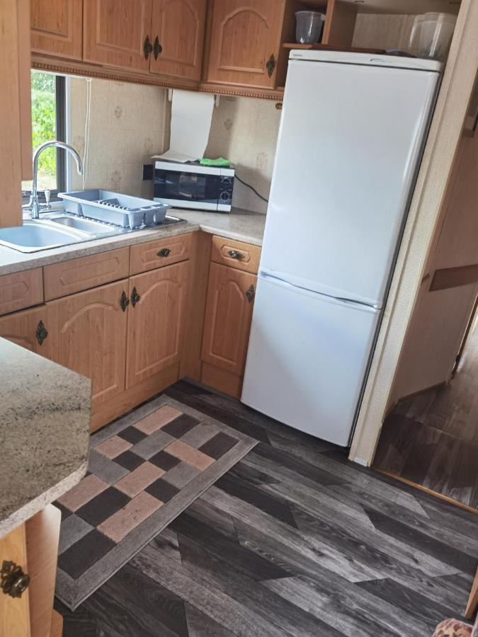 Lochlands Caravan Park X Villa Forfar Buitenkant foto
